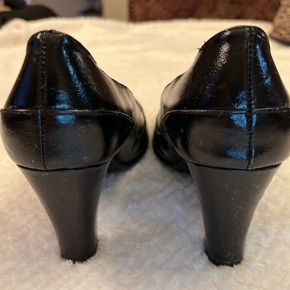 A2 Aerosole Womens Black Classic Pump Peep Toe Size 8M - Picture 3 of 7